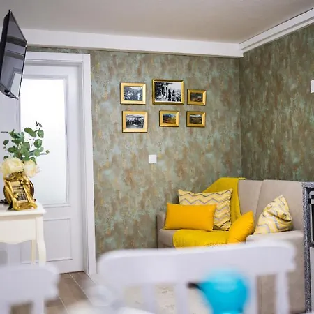 Casa Milita Apartment *